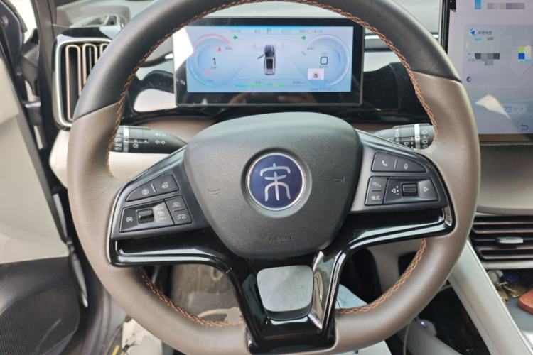 Used BYD Song Pro New Energy 2022 DM-i 110km Flagship Pro Model Steering Wheel