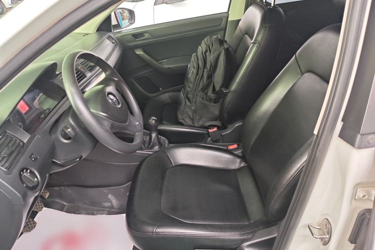 Used Volkswagen Santana 2016 1.6L Manual Fashion Edition