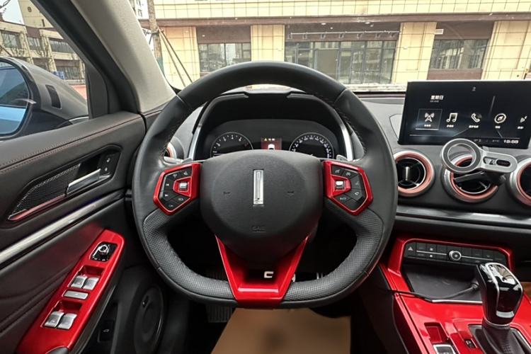 Used Wey VV5 2019 Upgraded Model 2.0T Two-Wheel Drive Ultra-Luxury Version China V Standard