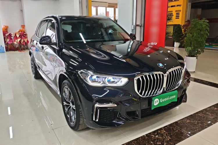 Used BMW X5 2022 Restyled xDrive 30Li Luxury Version M Sport Package