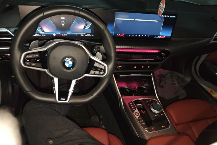 Used BMW 4 Series 2024 430i Convertible M Sport Night Edition Package Center Console