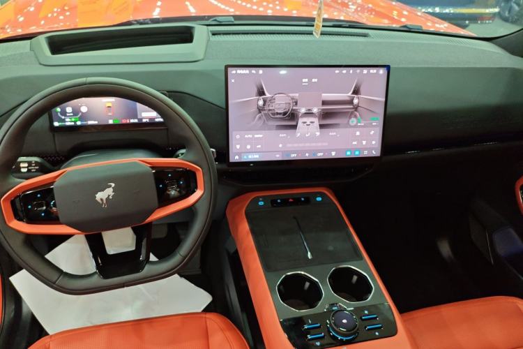 Used Ford Bronco 2026 Model Long Beach Range-Extended Version Center Console