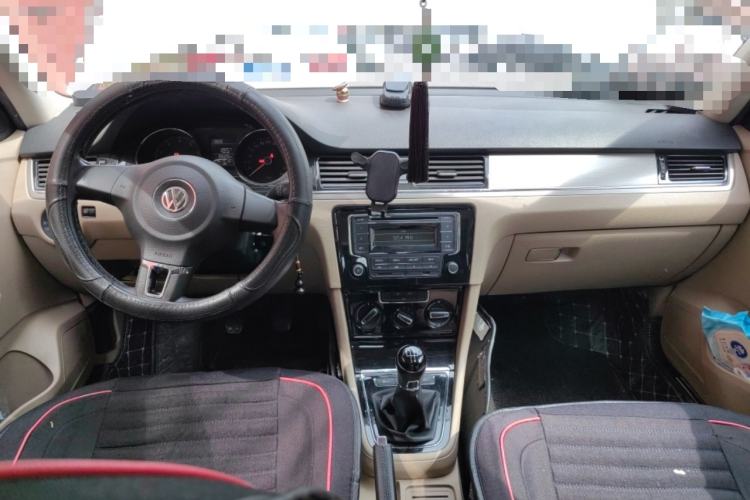 Used Volkswagen Bora 2014 1.6L Manual Comfort Model
