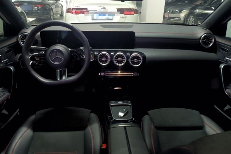 Used Mercedes-Benz A-Class 2025 A 200 L Fashion Model
