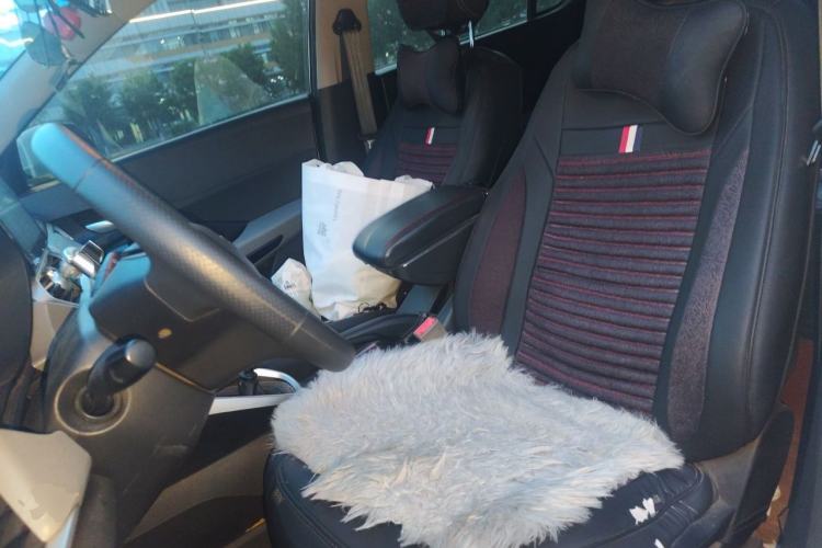 Used Baojun 510 2017 1.5L manual Comfort trim
