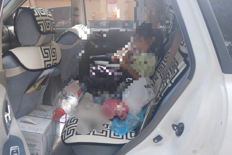 Used Huatai Santa Fe Classic 2012 2.0L Gasoline Manual Two-Wheel Drive with Sunroof
