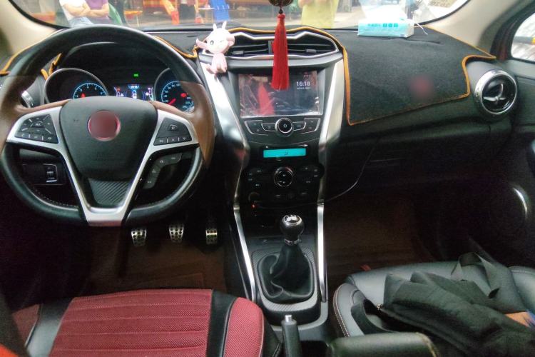 Used BYD Yuan 2016 1.5L Manual Luxury Model
