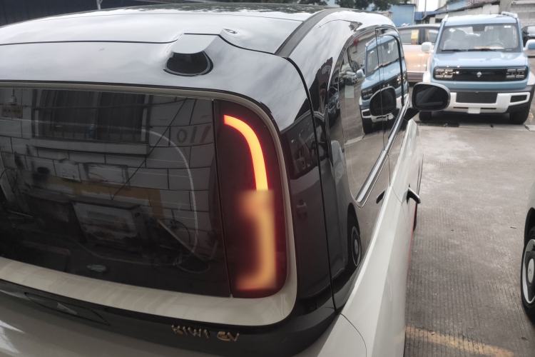 Used Baojun KiWi EV 2022 Artist Lite Edition Lithium Iron Phosphate