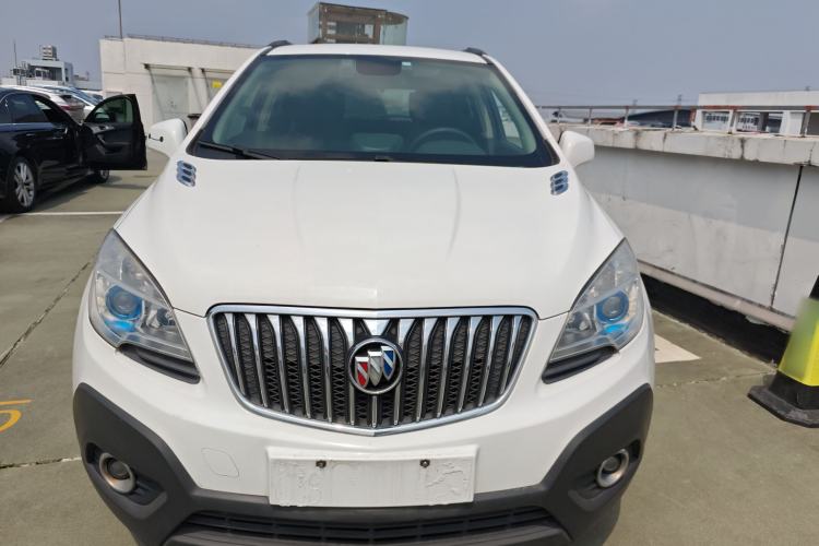 Used Buick Encore 2015 1.4T Automatic Two-Wheel Drive Urban Elite Version Front