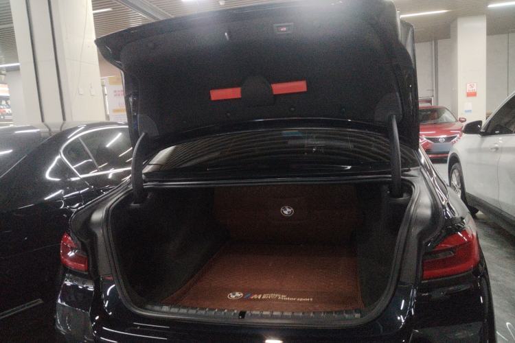 Used BMW 5 Series 2022 530Li Leading Model M Sport Package Trunk