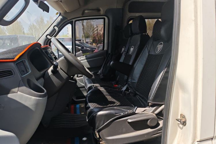 Used Foton Toano 2019 2.5T Multi-Function Long-Wheelbase Mid-Height 5-7 Seater 4J25TC3