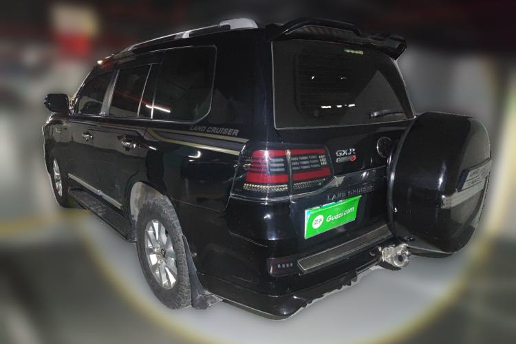 Used Toyota Land Cruiser 
