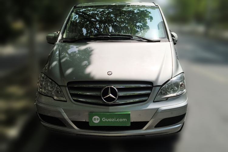 Used Mercedes-Benz Viano 2013 3.0L Comfort Edition
