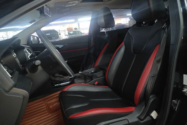 Used Venucia D60 2018 1.6L CVT Smart Connect Elite Edition