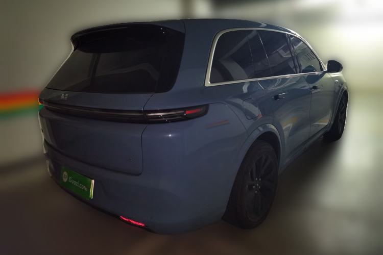 Used Li Auto L8 2023 Pro Model
