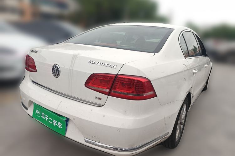 Used Volkswagen Magotan 2012 Revised 1.8TSI Luxury Version Rear Right 45 Deg