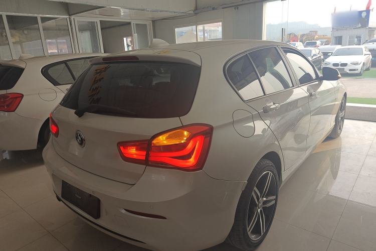 Used BMW 1 Series 2018 118i Sport Design Package