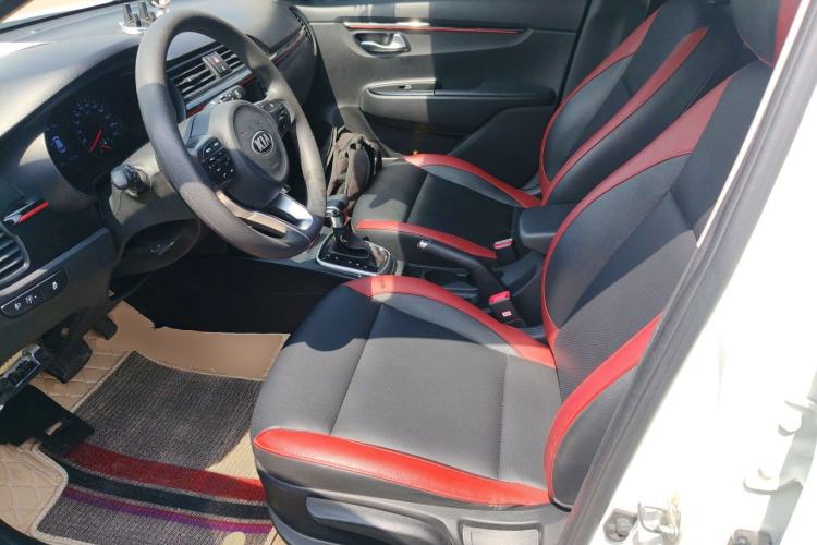 Used Kia KX Cross 2017 1.4L AT GLS
