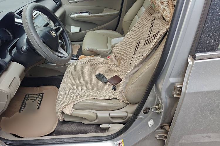 Used Honda City Classic 2011 1.5L Automatic Elite Edition Left Front Seat