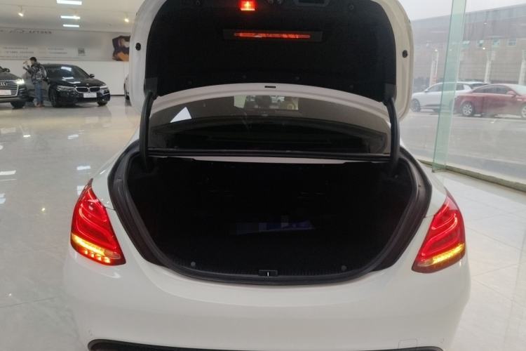 Used Mercedes-Benz C-Class 2017 Facelift C 200 L Sport Edition
