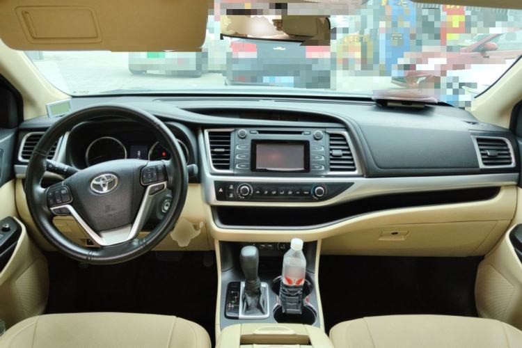 Used Toyota Highlander 2018 2.0T Two-Wheel Drive Elite Edition 7 Seats Emission Standard China V
