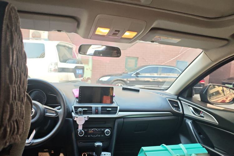 Used Mazda 3 Axela 2017 Sedan 1.5L Automatic Luxury Model Emission Standard China V