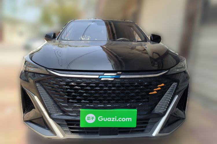 Used CHANGAN OSHAN X5 PLUS 2023 Revised 1.5T DCT Excellence Edition Front