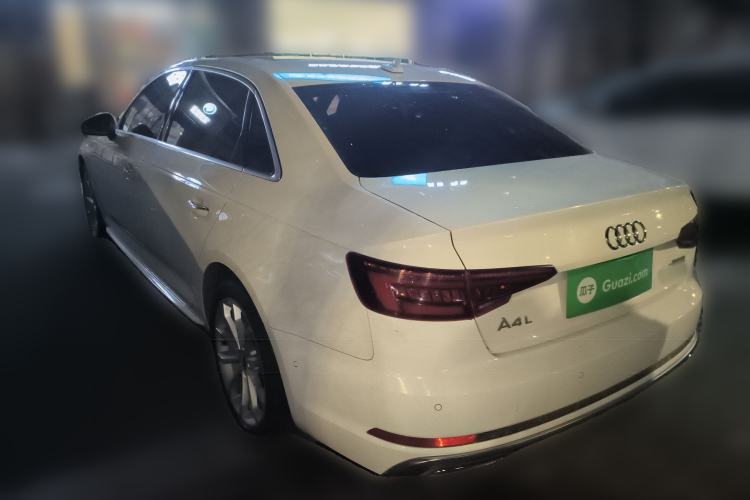 Used Audi A4L 2019 40 TFSI Fashion Edition China VI Emission Standard