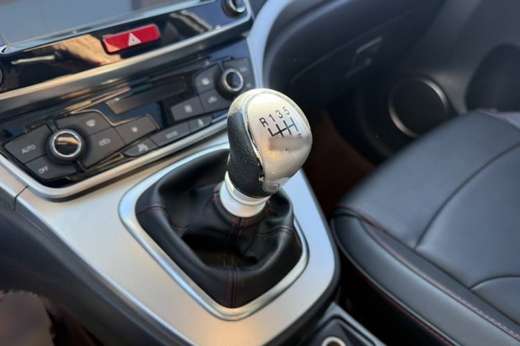 Used Haval H6 2017 Blue Label Sport Edition 1.5T Manual Two-Wheel Drive Elite Model
