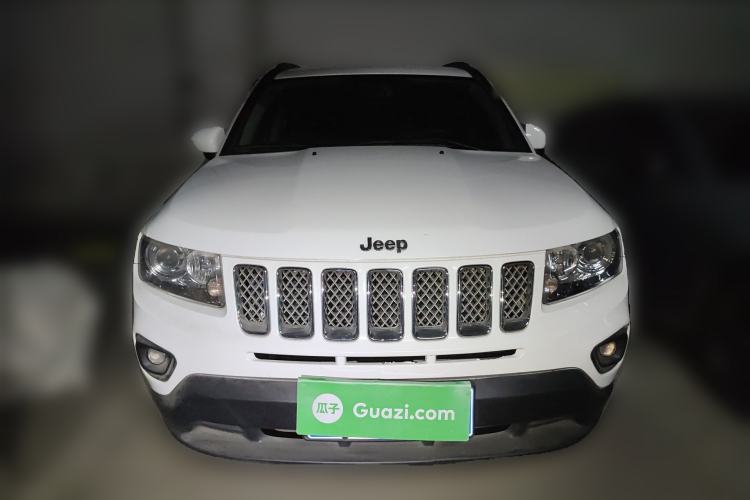 Used Jeep Compass 2014 2.0L two-wheel drive luxury version
