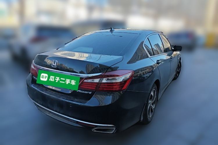 Used Honda Accord 2016 2.0L Comfort Edition Rear Right 45 Deg