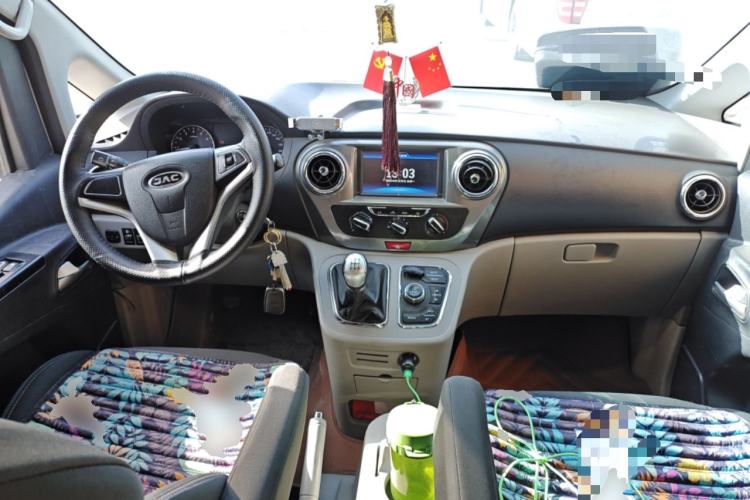 Used JAC Refine M3 2019 IKEA Edition 1.6L Luxury Smart Model Center Console