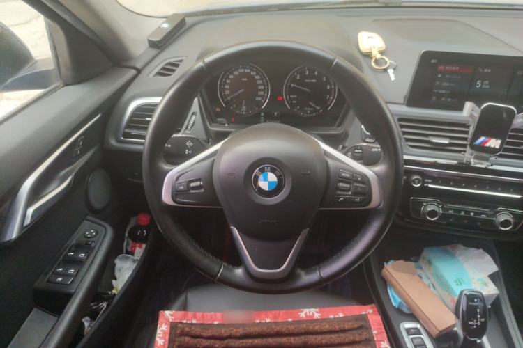 Used BMW 1 Series 2020 120i Fashion Model Steering Wheel