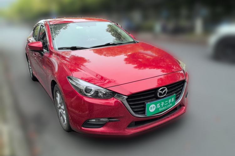 Used Mazda 3 Axela 2019 Cloud-Controlled Version Sedan 1.5L Automatic Comfort Trim China VI Standard Front Right 45 Deg