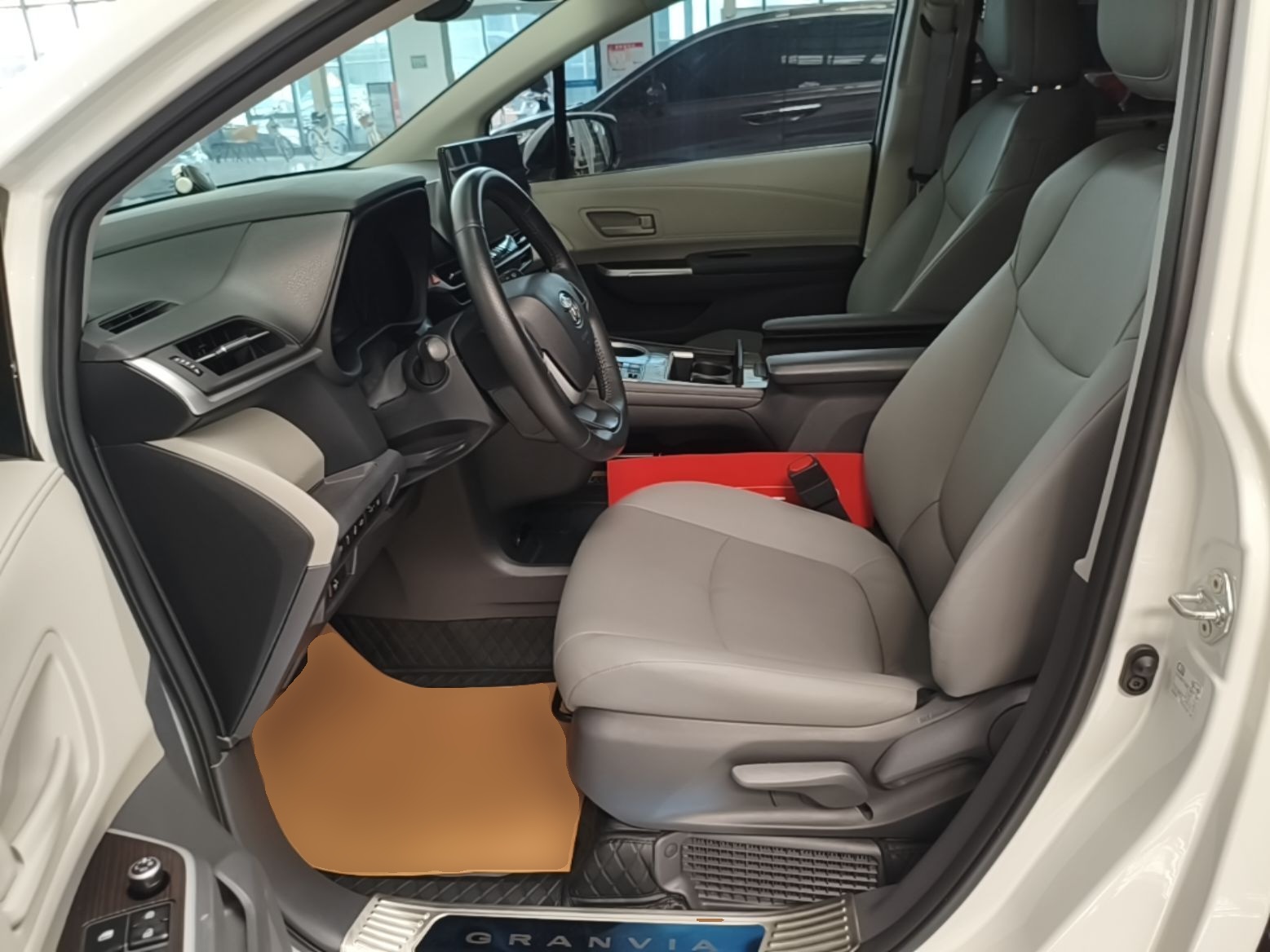 Interior delantero