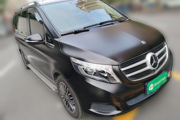 Used Mercedes-Benz V-Class 2018 V 260 Avantgarde Edition China VI
