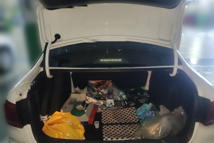 Used Volkswagen Lavida 2018 Classic 1.5L Automatic Fashion Edition China VI Standard Trunk