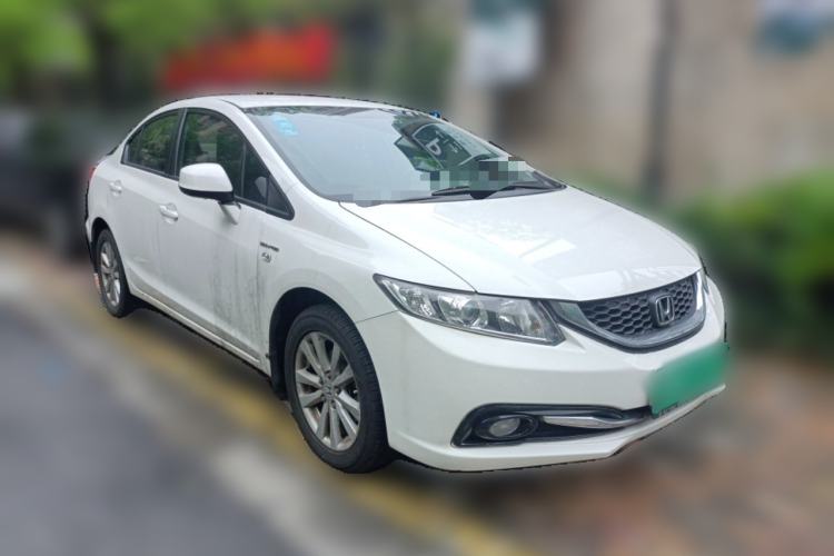 Used Honda Civic 2014 1.8L Automatic Classic Edition Front Right 45 Deg