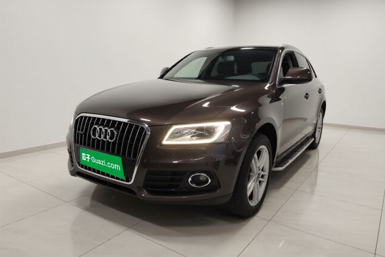 Used Audi Q5 2017 40 TFSI Technology Edition Front Left 45 Deg