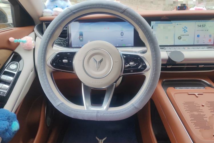 Used VOYAH FREE 2024 Ultra-Long Range Intelligent Driving Version Steering Wheel