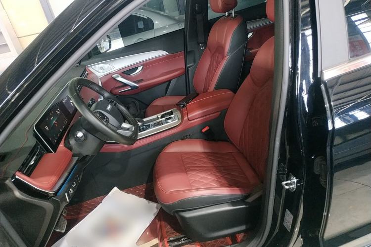 Used JETOUR X70 PLUS 2023 1.5T DCT Brave PLUS 5-Seater
