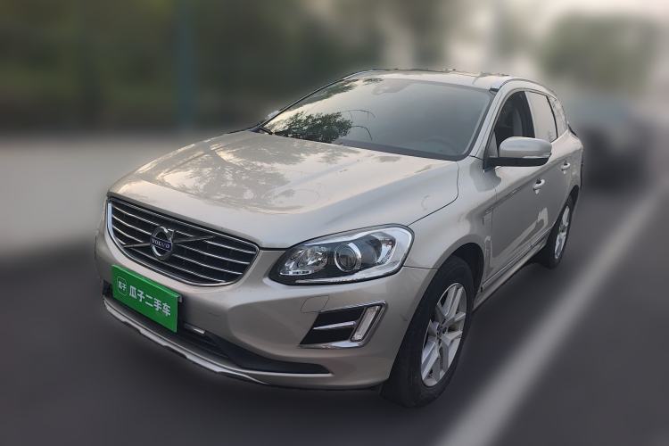 Used Volvo XC60 2017 T5 Smart Upgrade Edition