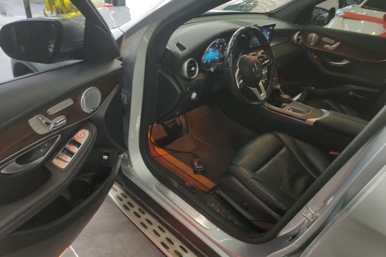 Used Mercedes-Benz GLC 2020 Facelifted GLC 300 L 4MATIC Luxury Edition