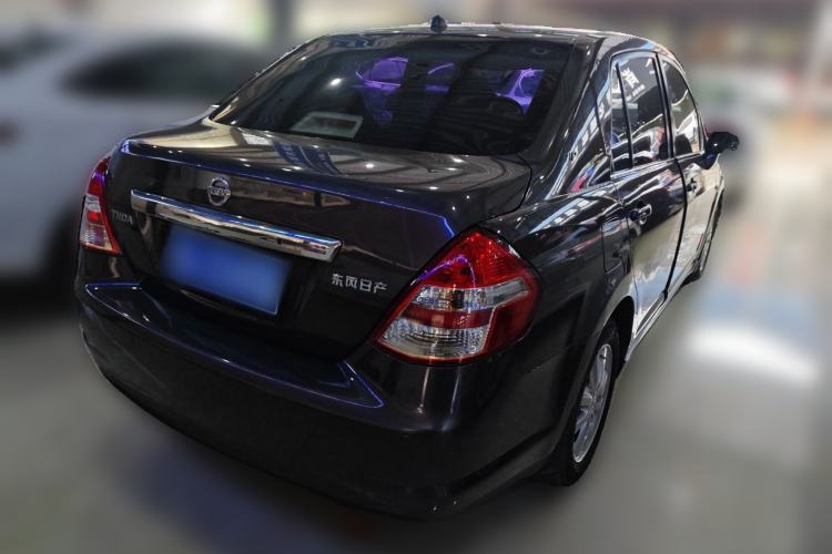 Used Nissan Tiida Sedan 2008 1.6L Automatic Fashion Edition Rear Right 45 Deg