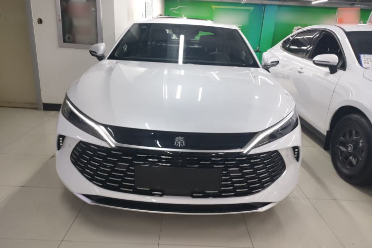 Used BYD Qin L 2025 DM-i Smart Drive 120KM Leading Model