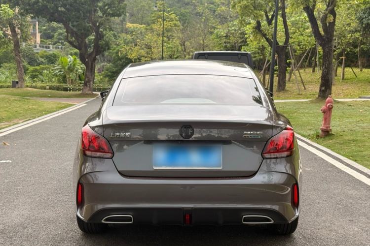 Used MG 5 2022 180 DVVT CVT Youth Luxury Edition
