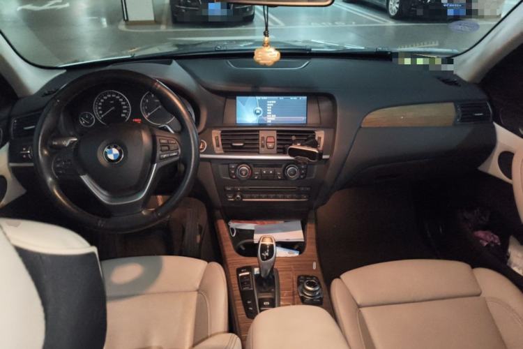 Used BMW X3 2011 xDrive35i Luxury Model