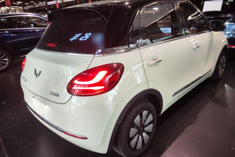 Used Wuling Bingo 2025 410 km Lingxi Deluxe Edition
