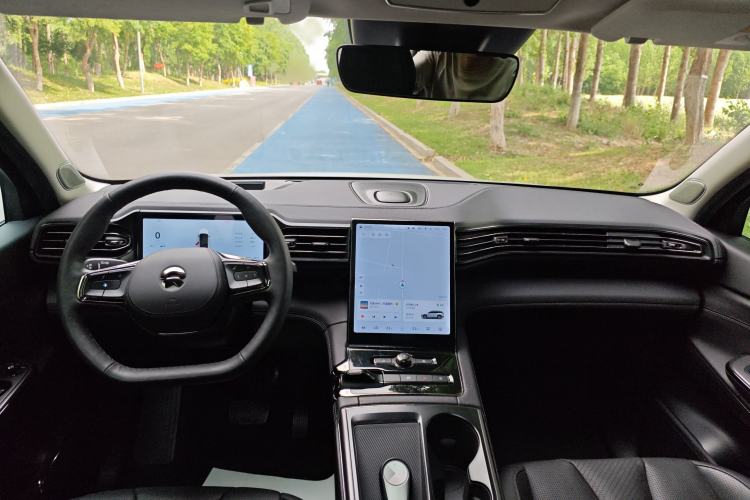 Used Nio ES8 2020 450 km Range 7-Seater Version
