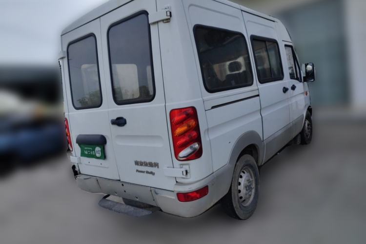 Used Iveco Power Daily 2017 2.5T Classic A32 Mid-Roof 6-7 Seater Bus 47Z5 Rear Right 45 Deg